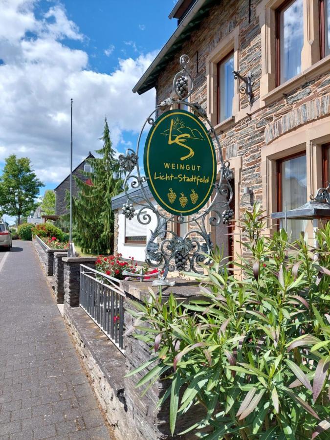 Weingut Licht-Stadtfeld Brauneberg Ngoại thất bức ảnh